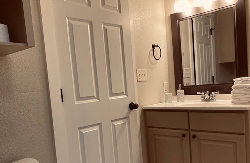 Capital View House | Full Home One Block from UAMS