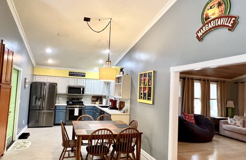 Fernandina Beach House | Full HOME with hot tub! Enjoy your stay at The Salty Dog!