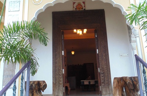 Jagatpura House | Full house bungalow for small functions and group stay near WTP