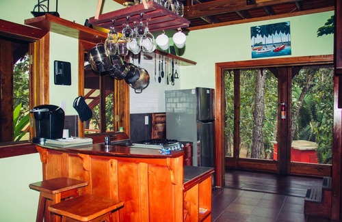 San Antonio House | Full House with Pool in Mountain Pine Ridge. GOLD STANDARD CERTIFIED.