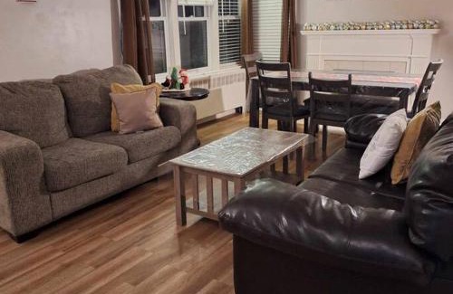 Sydney House | Full house close to everything