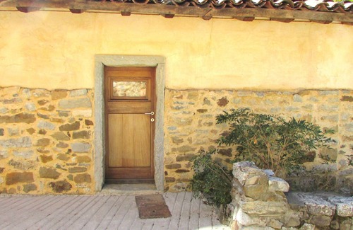 Cuevas de Vinayo Cottage | Full house for 2 people