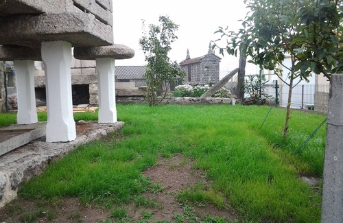 Muros House | FULL HOUSE.garden/barbecue.28 august-30 september 90€/noche. Rural and beach.