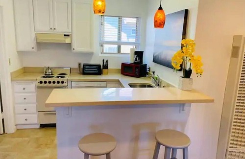 Castro Valley Apartment | Full Kitchen Studio w/AC