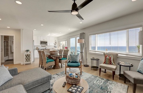 San Clemente Apartment | Full Ocean and Sunset Views. Relax to the sound and smell of the sea.