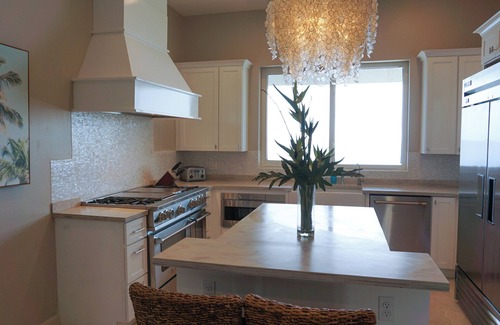 Challengers Resort | Full-Property Luxury Retreat - 12 Beds - Private Pool, Chef & Concierge