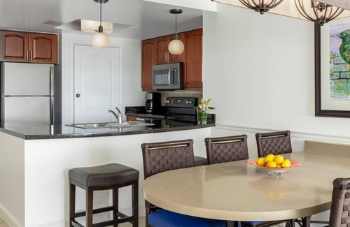 Estate Bakkero House | FULL RESORT ACCESS! Marriott Two Bedroom Suites with full kitchen