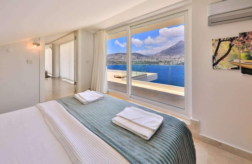 Demre House | Full sea view 12 p. 400 m to the sea