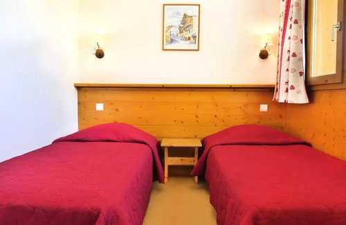 Meribel-Mottaret Apartment | Full Sun Residence - JOLIA VALLEED APARTMENT OF LABEL MERIBEL CHARM