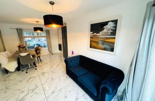 Harlow House | Fullers mead