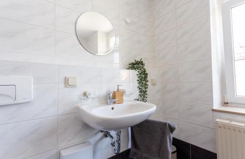 Chemnitz Apartment | FullHouse - Chemnitz - Z25 Apartments - 3 Beds - SmartTV - Nespresso