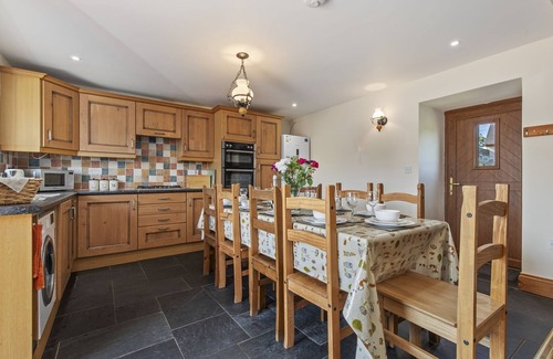 Llanybri Cottage | Fully accessible Barn that sleeps 10 guests in 4 bedrooms close to coast