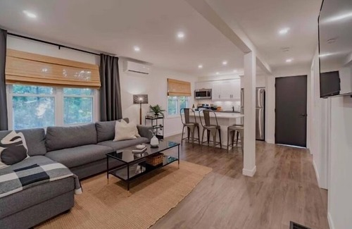 Beamsville Apartment | Fully Efficient Hotel-Style Suite on Wine Route