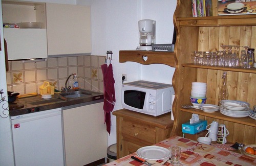 Bourg-Saint-Maurice Apartment | FULLY-EQUIPPED STUDIO FOR 4 PEOPLE