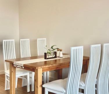 Lightsview Apartment | Fully Equipped 3BR-Townhouse
