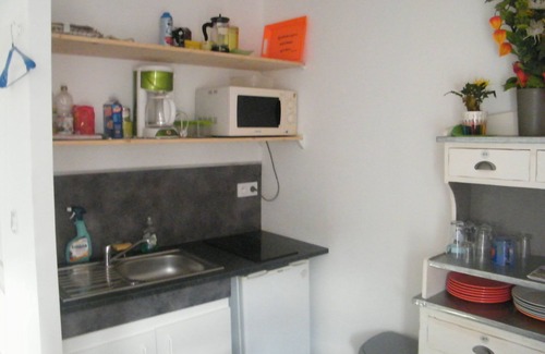 Malijai Apartment | Fully equipped air-conditioned studio