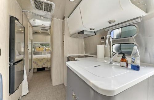 Chelan House | Fully-Equipped Airstream Rental for Glamping in Chelan, Washington