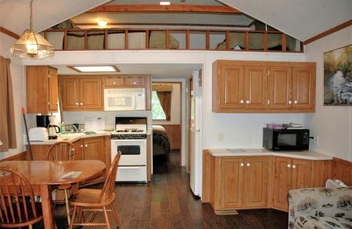 Cooper Landing House | Fully Equipped Cabin Incredible for Outdoor Adventures in Alaska