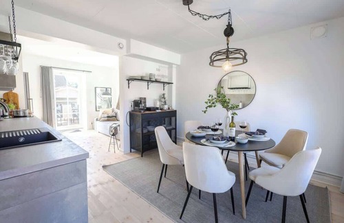 Vellinge Apartment | Fully Equipped Cosy Flat Close to Malmo Copenhagen