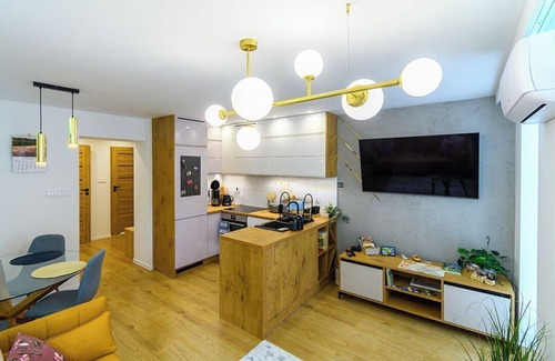 Szczawno-Zdroj Condo | Fully equipped flat near Książ Castle, Szczawno-Zdrój, kitchen, AC,WIFI, parking