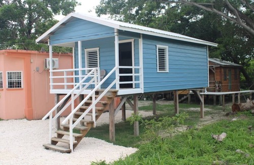 Ladyville Villa | Fully equipped home minutes away from the airport