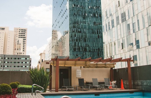 Ampliacion Granada Apartment | Fully equipped kitchen, high speed internet, comfy king-size bed and a sofa bed.