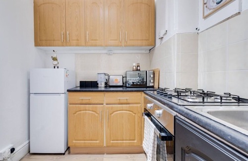 Harborne Apartment | Fully equipped modern 2 bed apartment in Harborne
