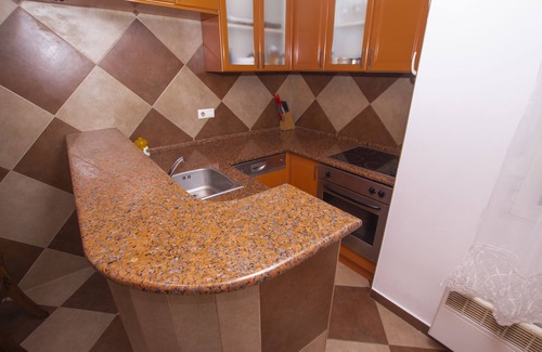 Zeljeznica Apartment | Fully equipped two-bedroom apartment in Bar city center