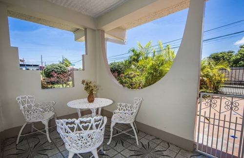 Canaan Apartment | Fully equipped unique self-contained cozy apartments ideal for couples/families.