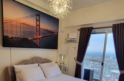 Marikina Condo | Fully furnished 2-bedroom condo at The Celandine