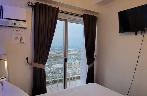 Marikina Condo | Fully furnished 2-bedroom condo at The Celandine