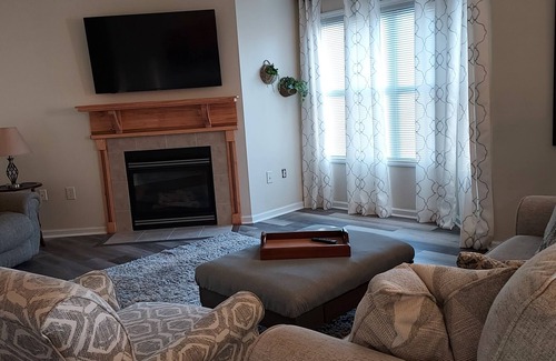 Greenville Condo | Fully furnished 2Bdrm, 2bth Condo in quiet and pet friendly neighborhood