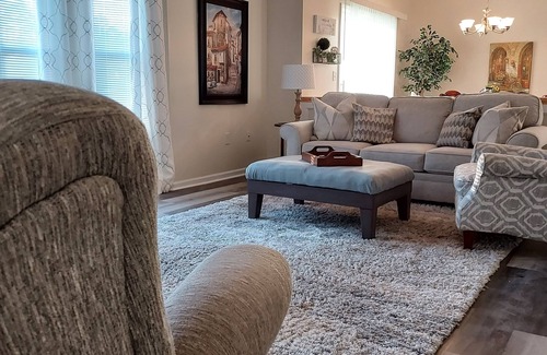 Greenville Condo | Fully furnished 2Bdrm, 2bth Condo in quiet and pet friendly neighborhood