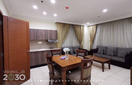 Qurish Street Apartment | Fully Furnished 3 Rooms Serviced Apartment FOR RENT Sari St / UNIT 5