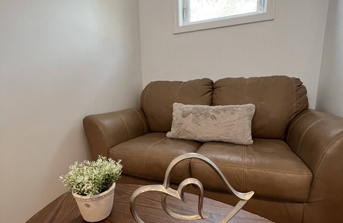 Rochester Apartment | Fully Furnished Apartment 2 Bedroom-Special rates for 30-night stays or more