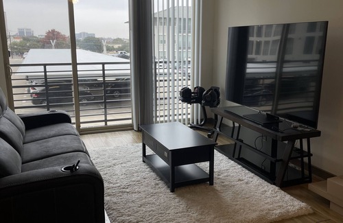 Far North Dallas Apartment | Fully Furnished Apartment in Addison, walking distance to great Restaurants