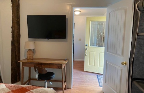 St. Maries Apartment | Fully furnished, Brand new custom one bedroom apartment in the heart of town.