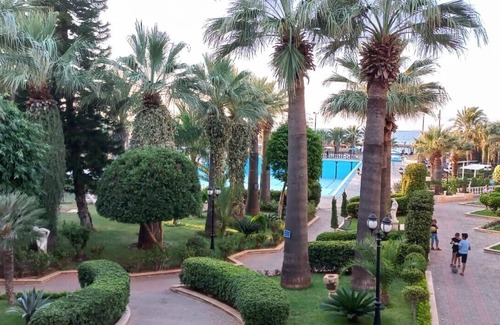 Koura Ski Chalet | Fully furnished chalet in Las Perlas Resort 10 minutes from Tripoli.