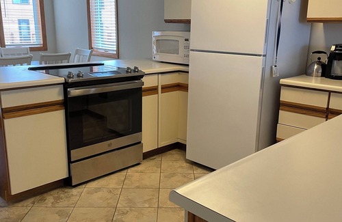 Campton Condo | Fully Furnished Condo in Waterville Estates with Stunning Views
