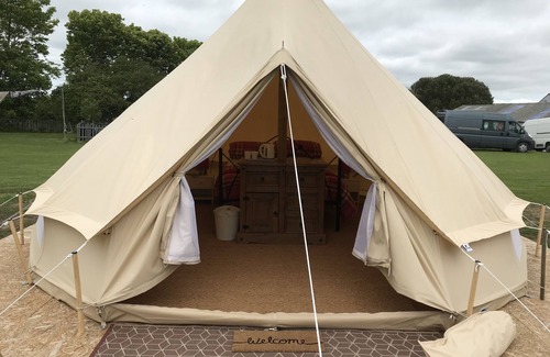 Truro Cabin | Fully Furnished Glamping (Benson) - private bathroom, excellent central location