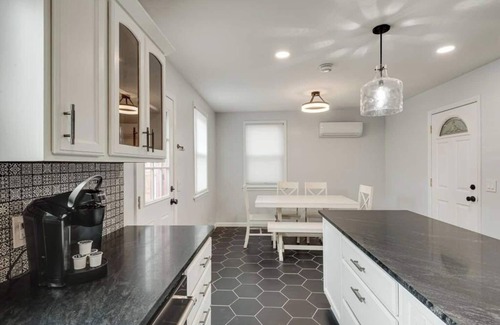 Nashville-Davidson House | Fully Furnished home on 3/4 of an acre .Centrally located to Nashville and the airport
