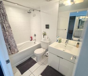 CityPlace Apartment | Fully furnished Lux 1bed condo