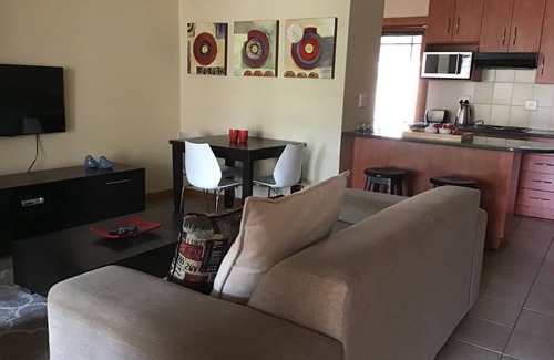 Bloemfontein House | Fully Furnished Rentals Bloemfontein