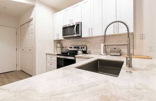 Superstition Springs Condo | Fully Furnished Remodeled Condo 2 Bed 2 Bath Superstition Springs on 1 level