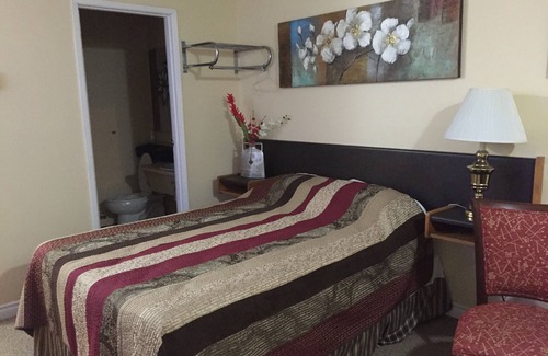Vanderhoof Hotel | Fully Furnished Renovated rooms