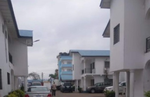 Monrovia House | Fully Furnished & Serviced 1Bed apartment Eight