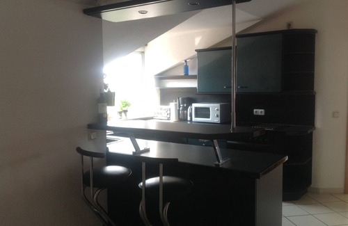 Bad Vilbel Apartment | Fully furnished with underground parking 18 minutes to the Frankfurt Trade Fair