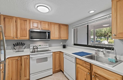 Altamonte Springs Condo | Fully Loaded/Just Furnished Condo in Altamonte Springs, FL