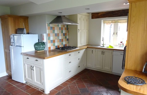 Dukeries Mill Cottage | Fully modernised self catering cottage in Sherwood Forest, Nottinghamshire.