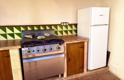 La Bisbal del Penedes Villa | Fully reformed former wineyard in Beautiful surrounding. Home of great standard